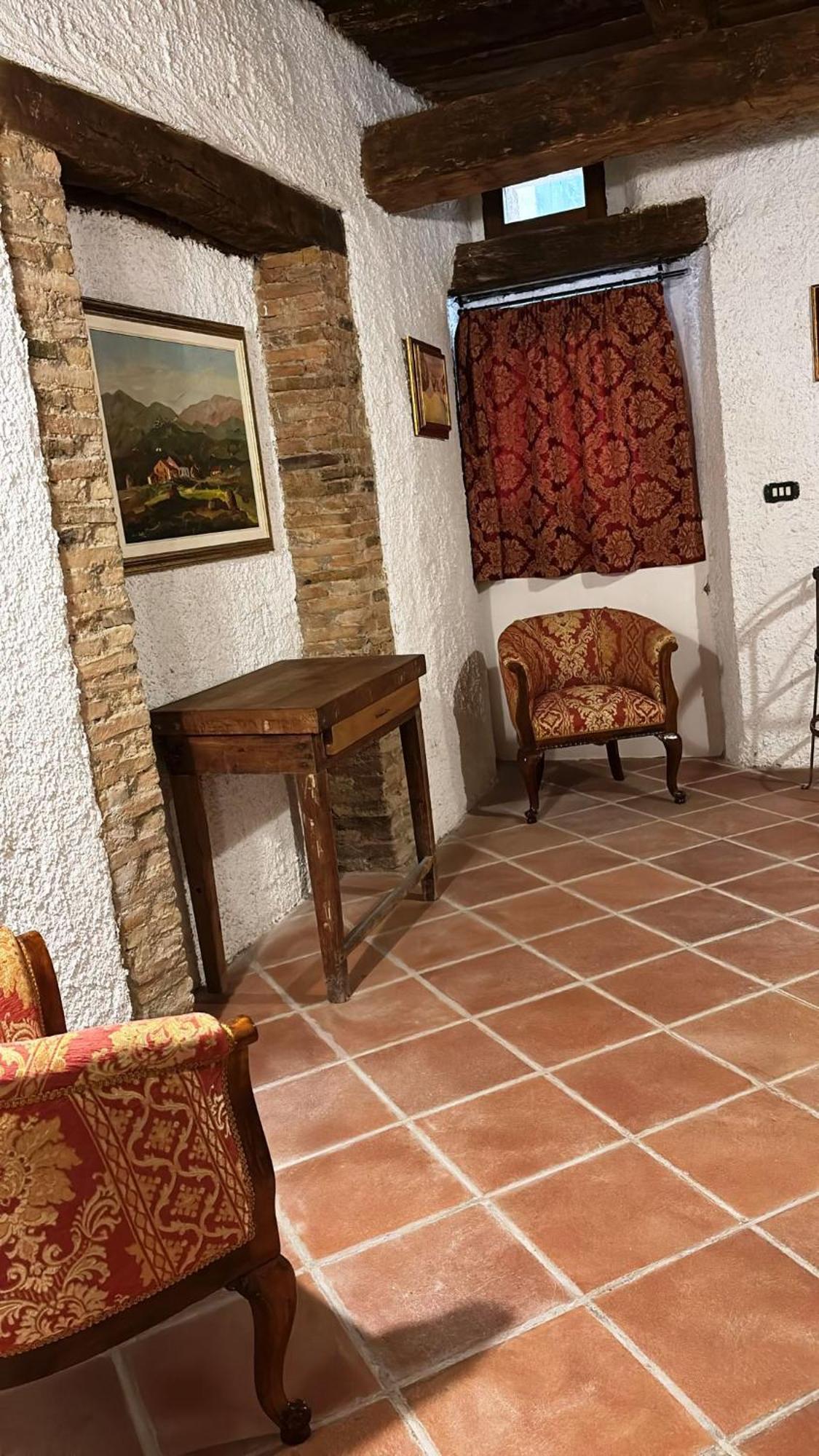 Hotel Perbacco SantʼAngelo Limosano Pokoj fotografie